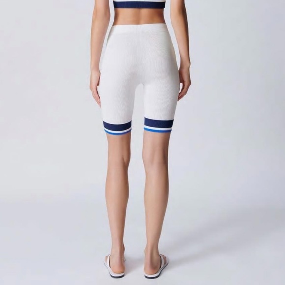 Seamless striped bike shorts - Picture 3 of 4